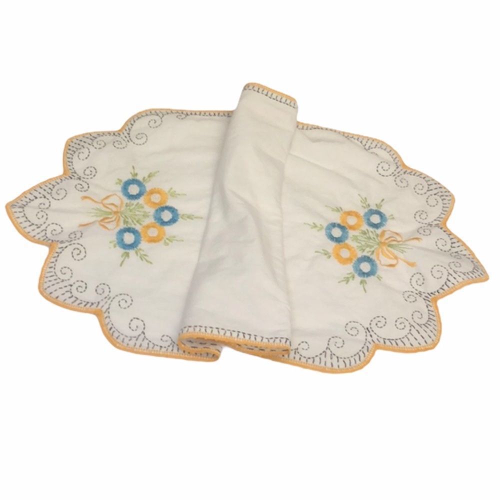 Vintage Floral Embroidered Table Runner